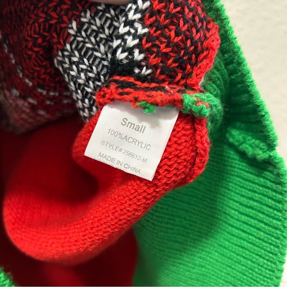Merry Christmas by Poof! Santa Cropped Christmas Sweater Small - Picture 4 of 5